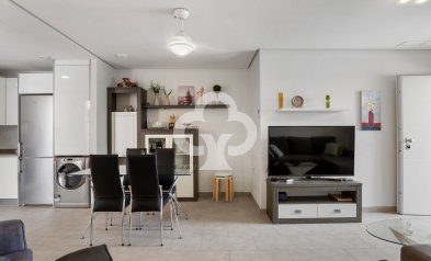 Återförsäljning - Bungalow -
Torrevieja - Nueva Torrevieja - Aguas Nuevas