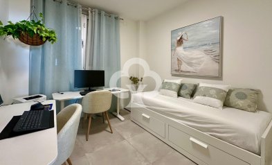 Reventa - Apartamento -
Fuengirola - El Higuerón