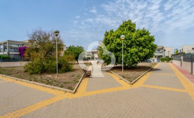 Återförsäljning - Bungalow -
Torrevieja - Nueva Torrevieja - Aguas Nuevas