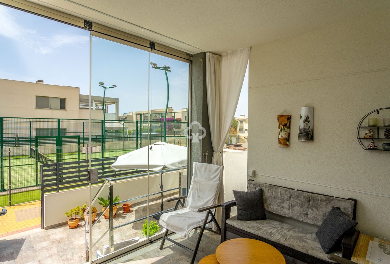 Jälleenmyynti - Bungalow -
Torrevieja - Nueva Torrevieja - Aguas Nuevas