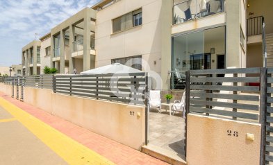 Jälleenmyynti - Bungalow -
Torrevieja - Nueva Torrevieja - Aguas Nuevas