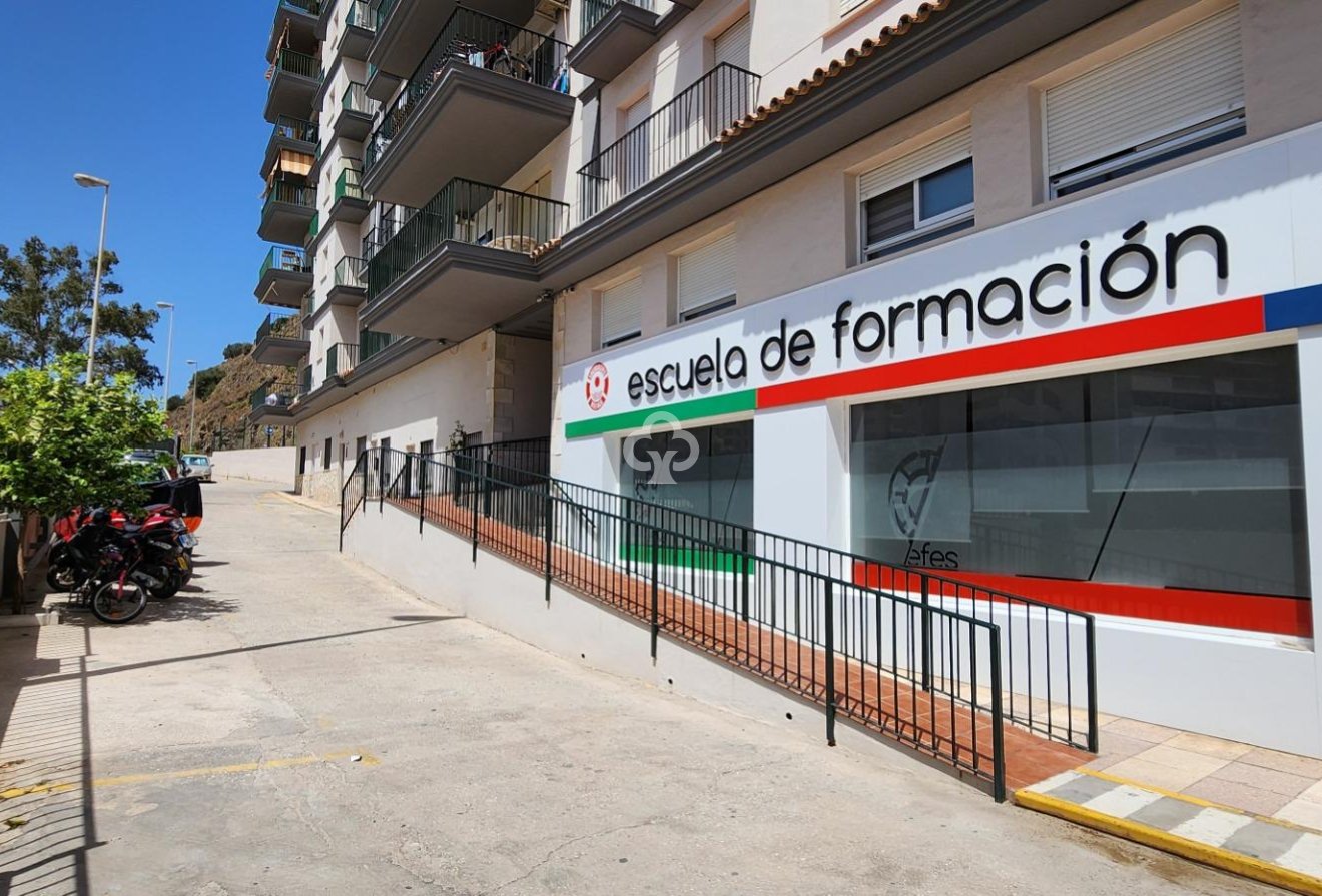 Resale - Apartament -
Fuengirola - Torreblanca del Sol