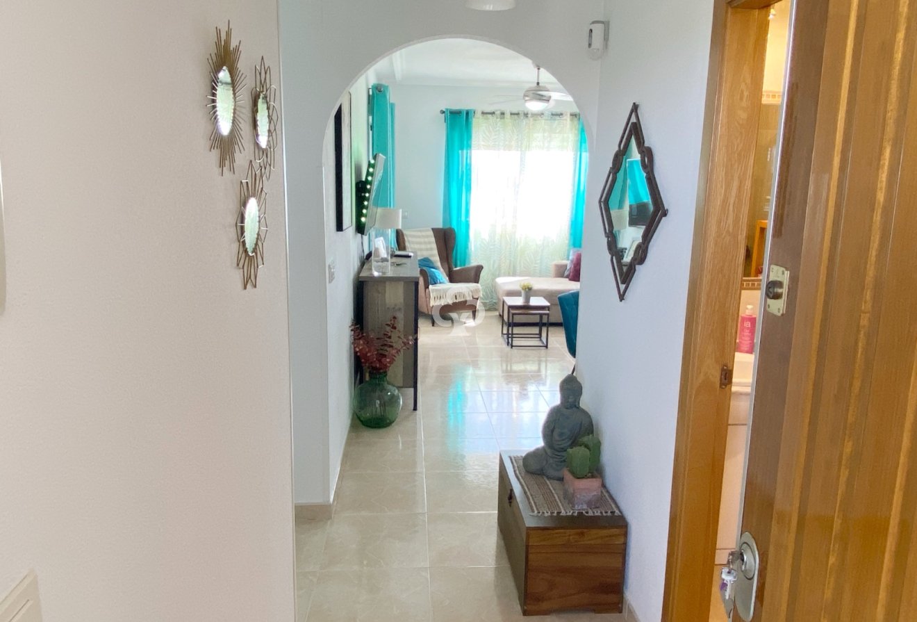 Resale - Apartment / flat -
Guardamar del Segura - Guardamar pueblo