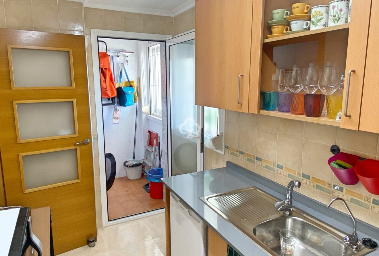 Reventa - Apartamento / piso -
Guardamar del Segura - Guardamar pueblo