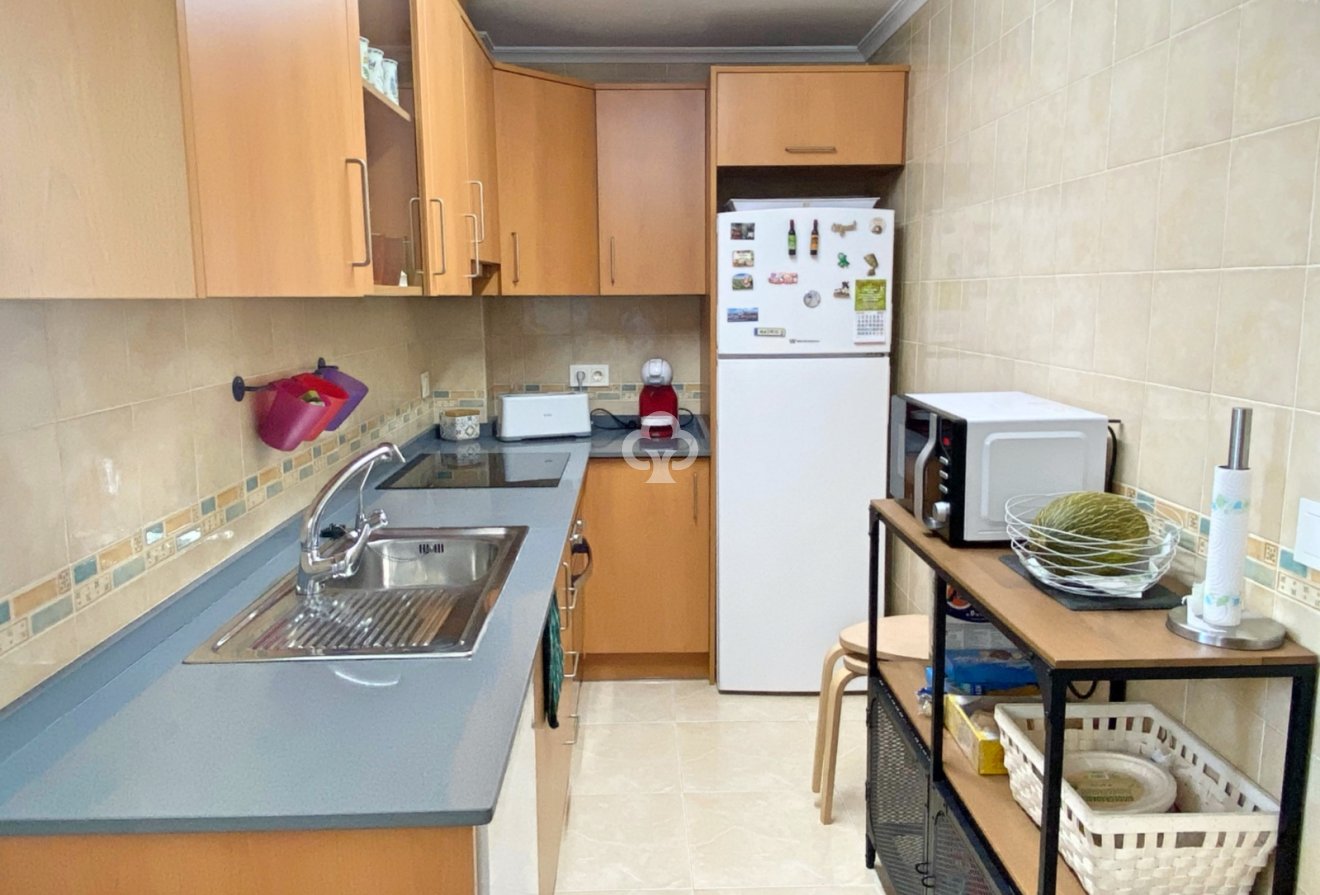 Resale - Apartment / flat -
Guardamar del Segura - Guardamar pueblo