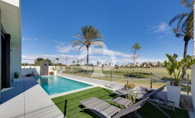 Obra nueva - Villas -
Pilar de la Horadada