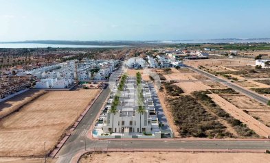 Obra nueva - Townhouses -
Ciudad Quesada