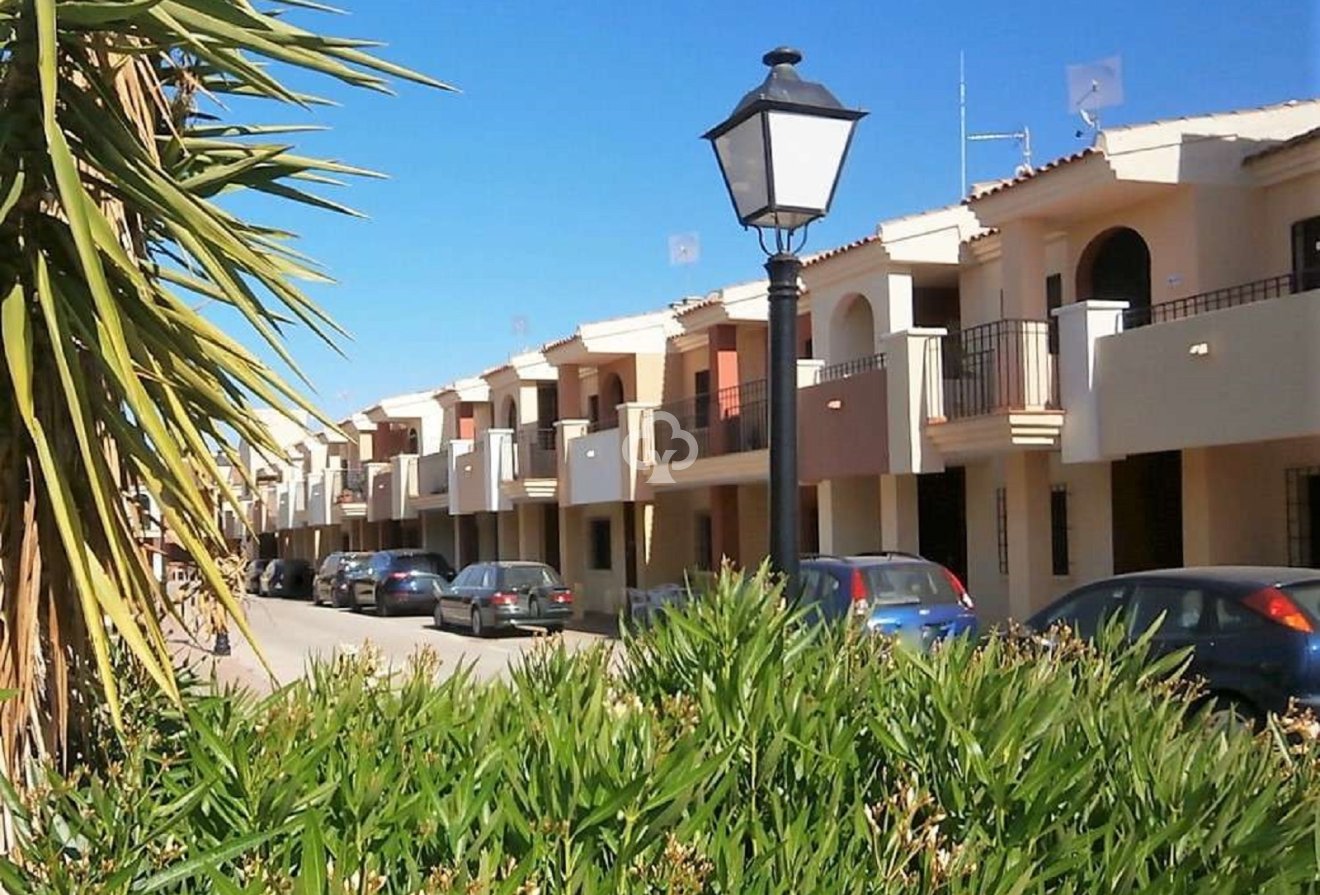 Wiederverkauf - Bungalow -
Torrevieja - La Siesta - El Salado -  Torreta