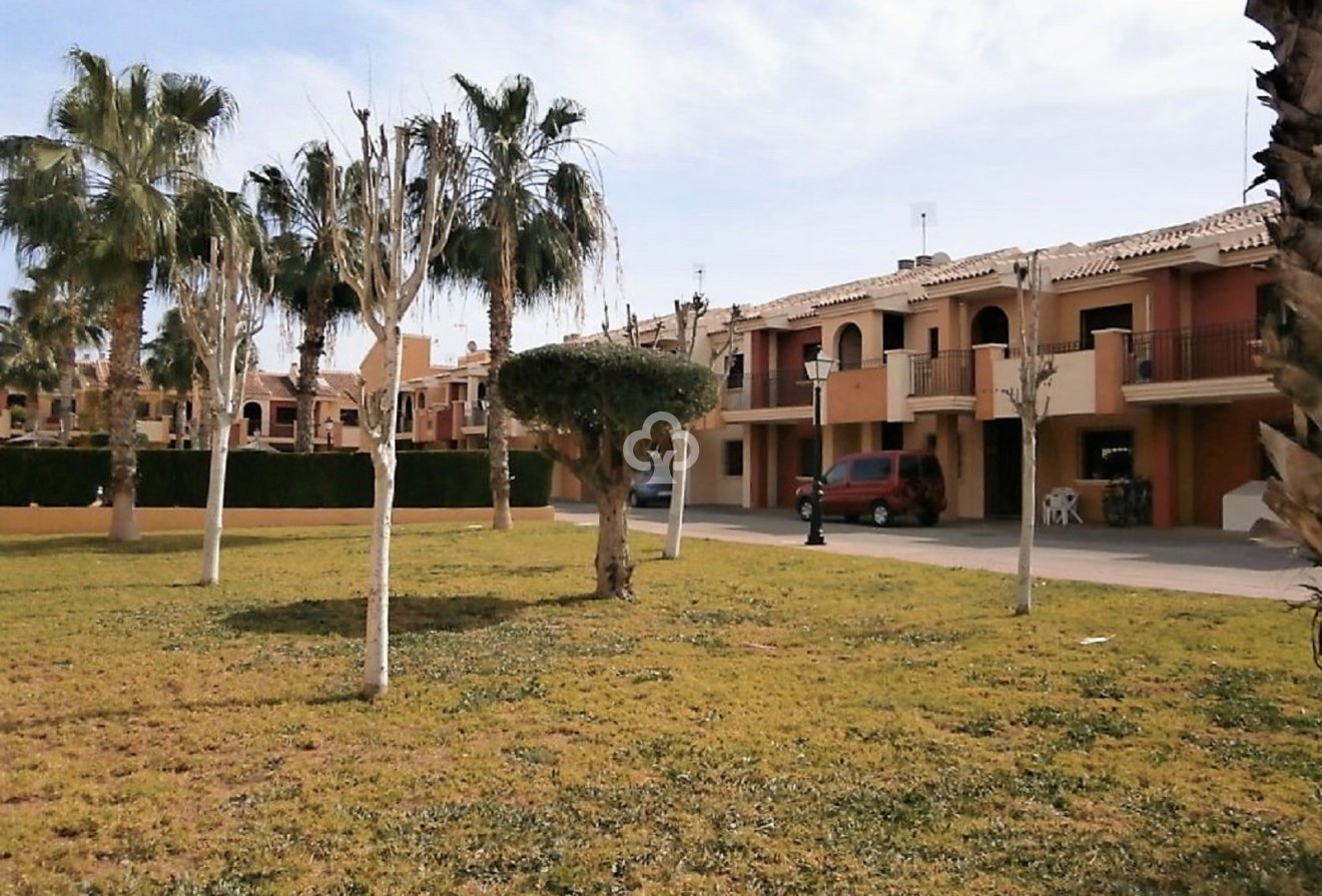 Återförsäljning - Bungalow -
Torrevieja - La Siesta - El Salado -  Torreta