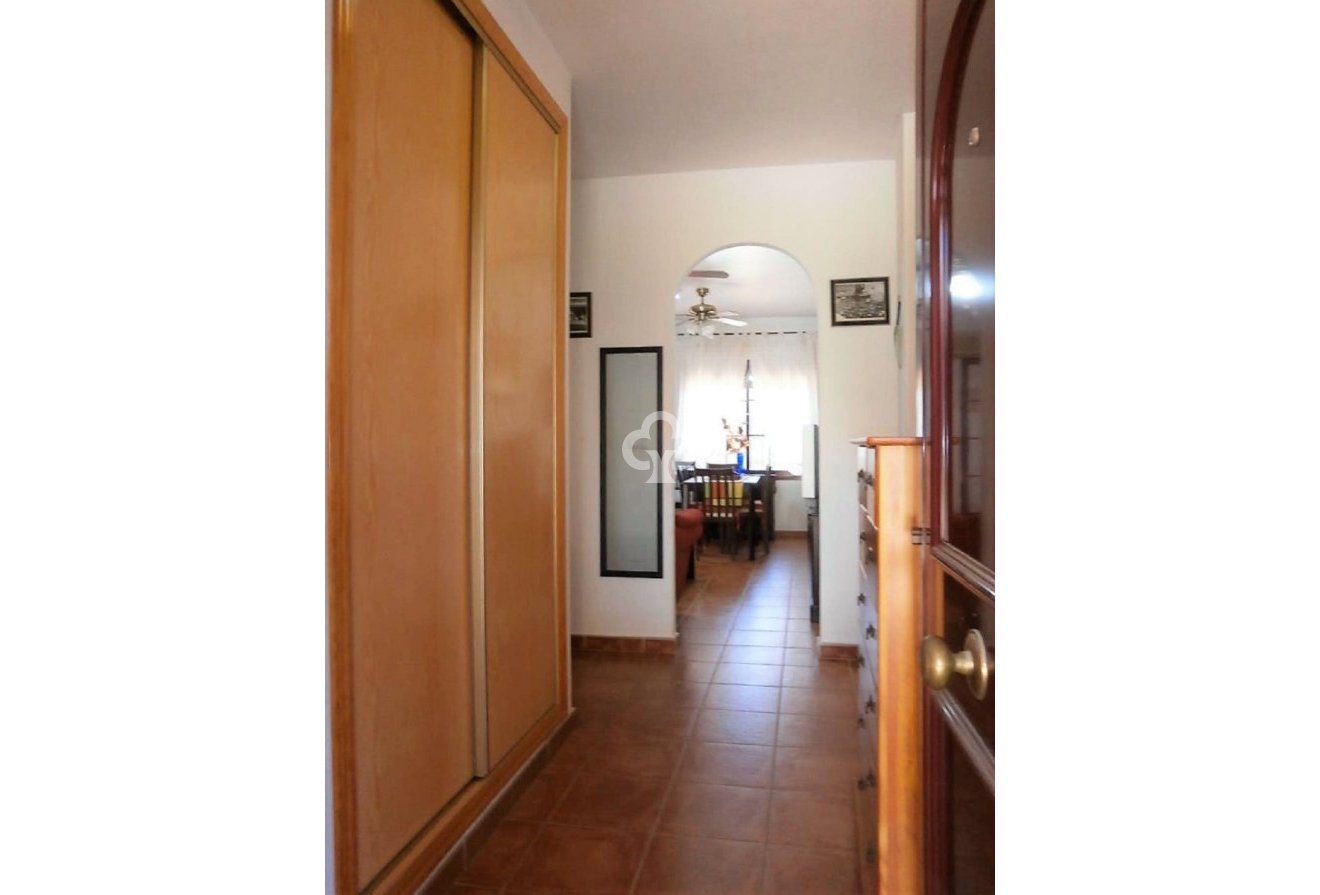 Resale - Bungalow -
Torrevieja - La Siesta - El Salado -  Torreta