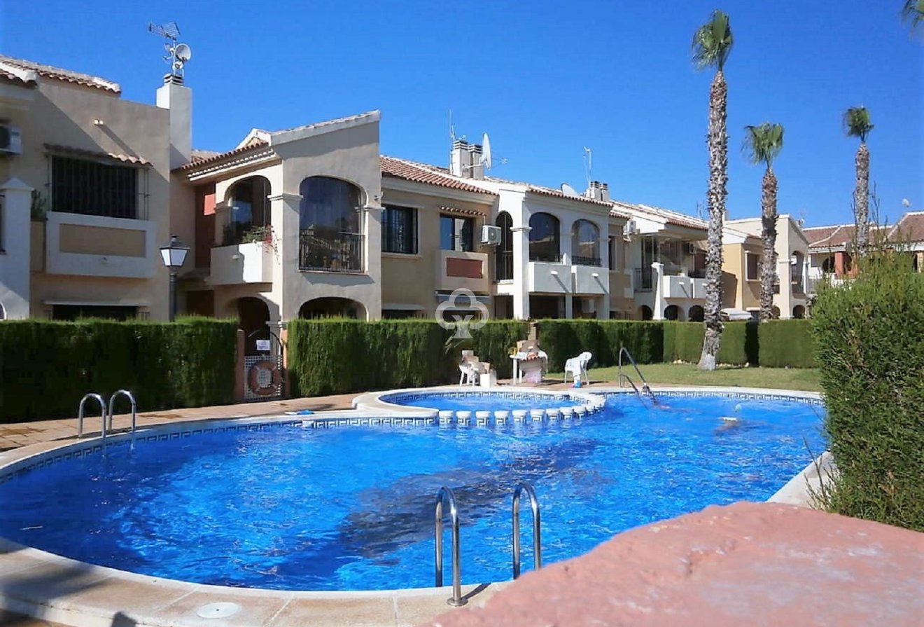 Reventa - Bungalow -
Torrevieja - La Siesta - El Salado -  Torreta