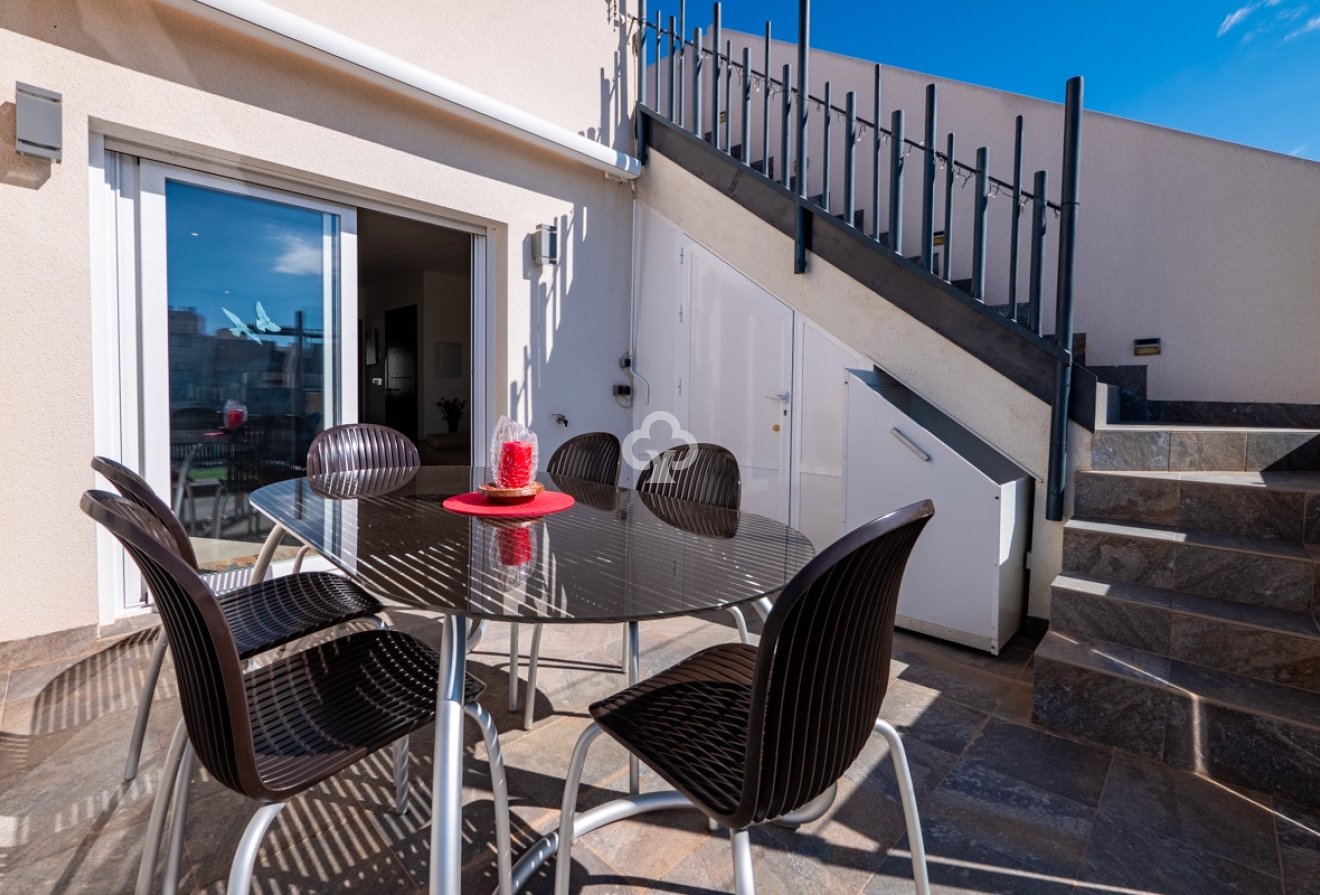 Resale - Bungalow -
Torrevieja - torrevieja