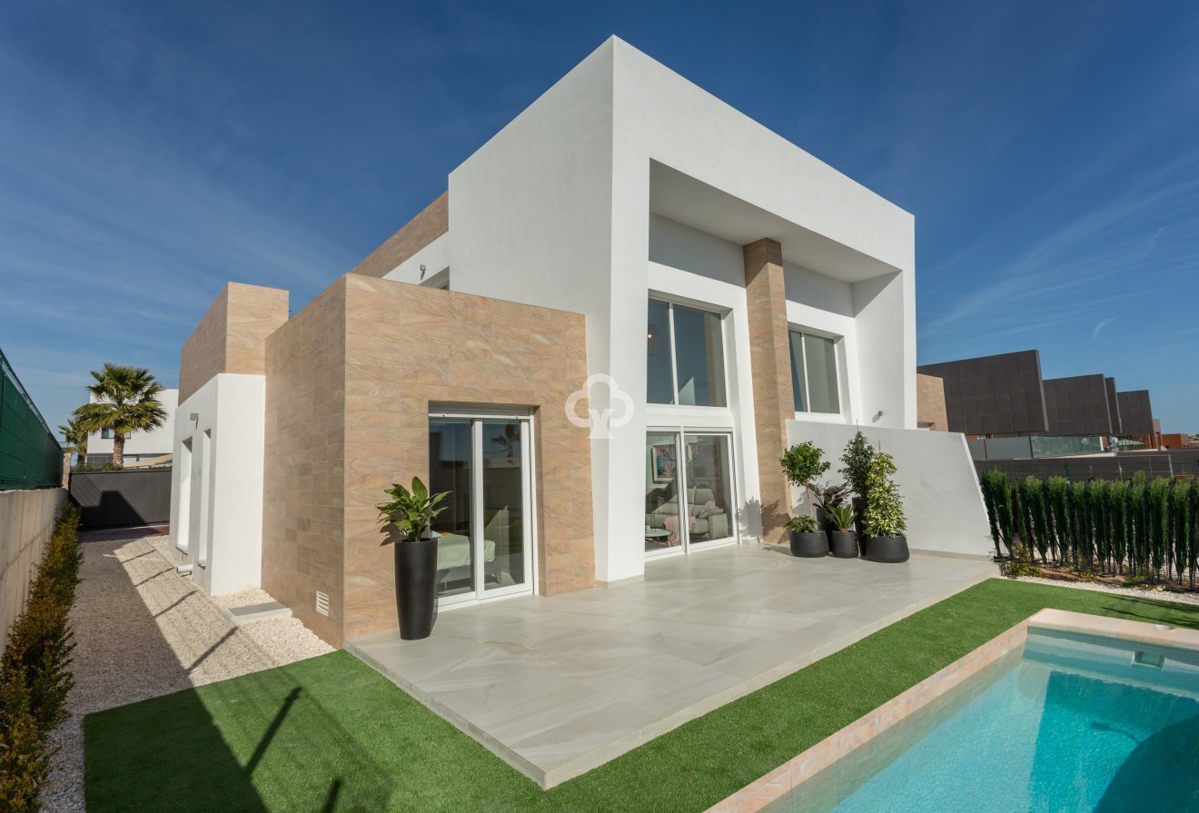 Reventa - Villas -
Algorfa