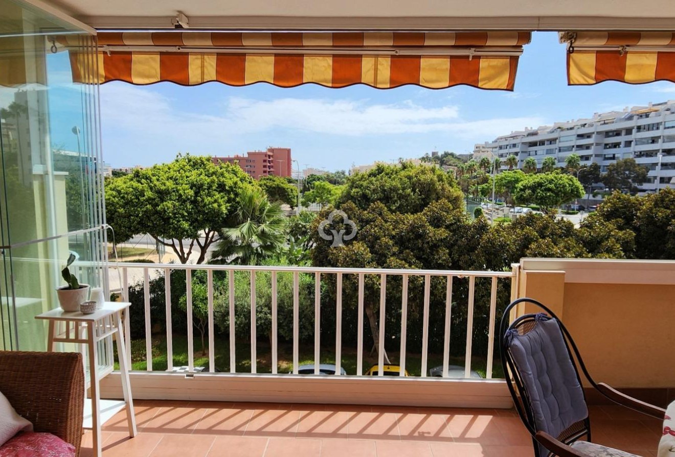 Reventa - Apartamento -
Fuengirola - Castillo de Sohail