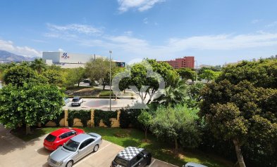 Resale - Apartament -
Fuengirola - Castillo de Sohail