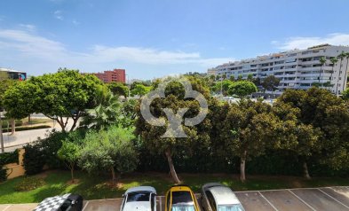 Wiederverkauf - Apartamento -
Fuengirola - Castillo de Sohail