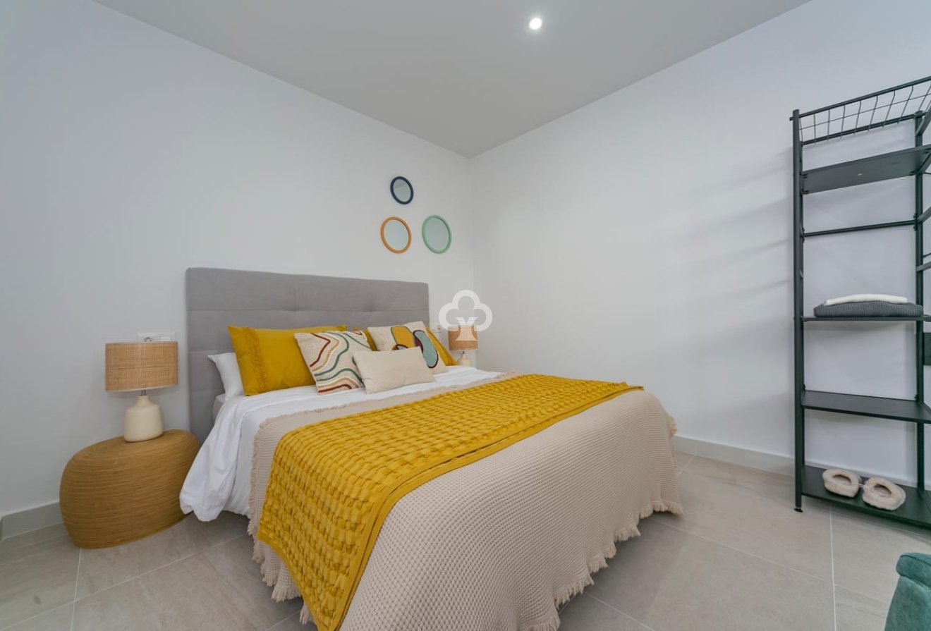 Uudiskohde - Bungalow -
Torrevieja - Los balcones