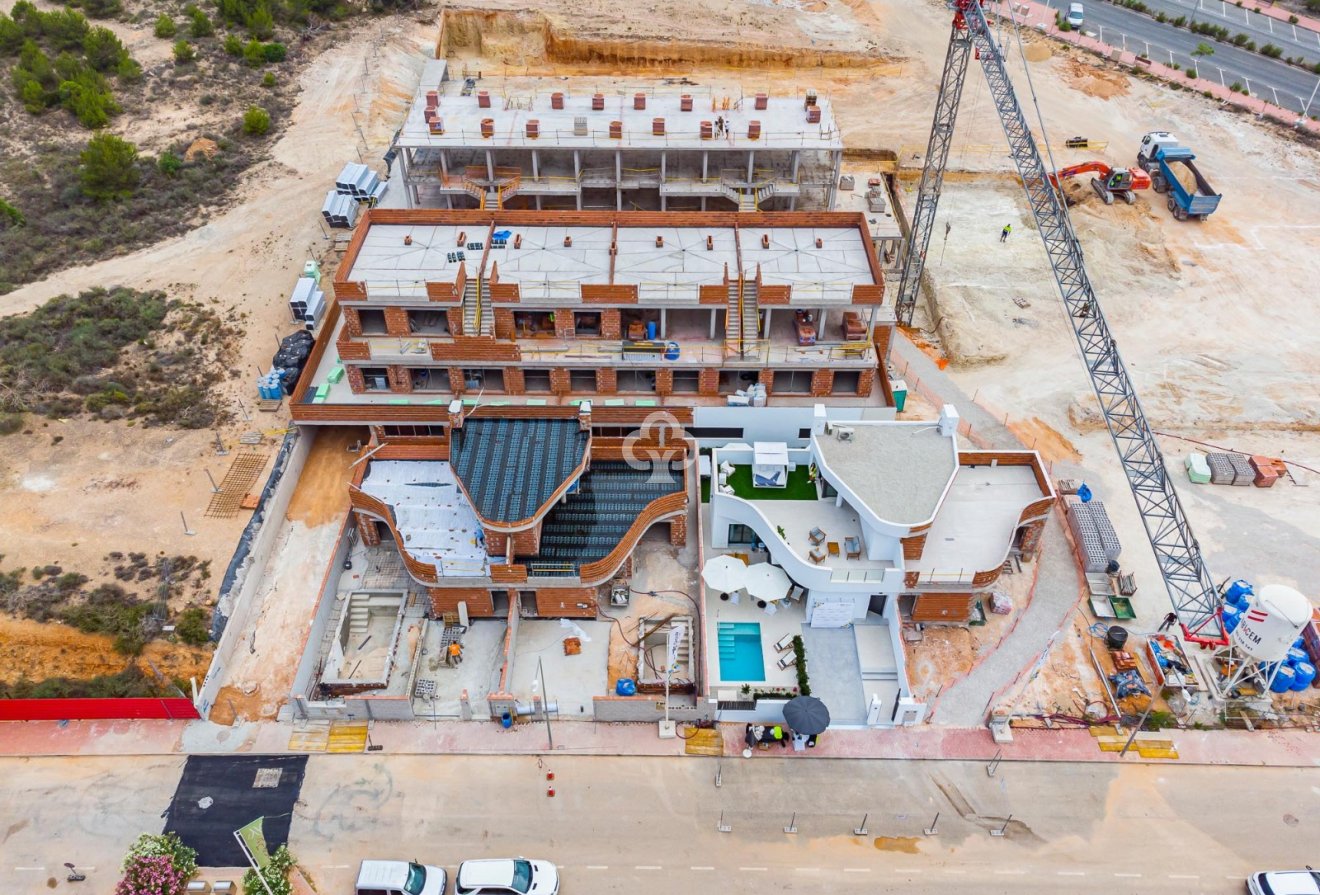 Neue Gebäude - Villa / Doppelhaushälfte -
Torrevieja - Los balcones