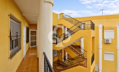 Resale - Apartment / flat -
Orihuela Costa - Villamartín