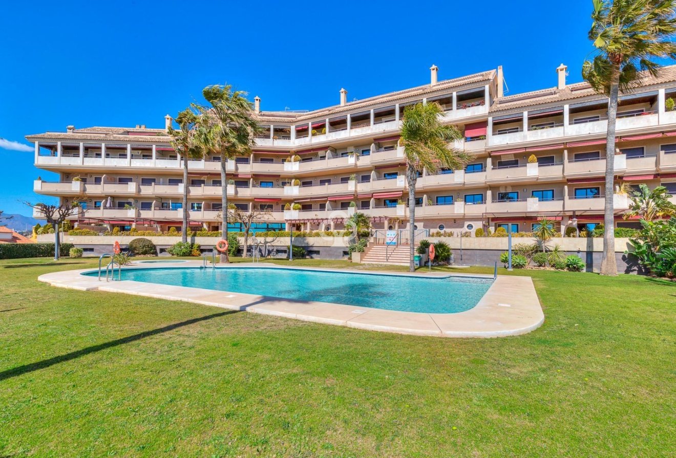 Jälleenmyynti - Ático Dúplex -
Fuengirola - Los Pacos