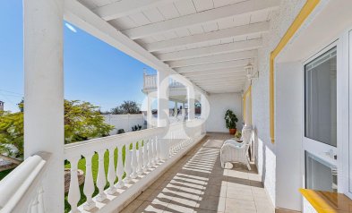 Återförsäljning - Villa -
Fuengirola - La Sierrezuela