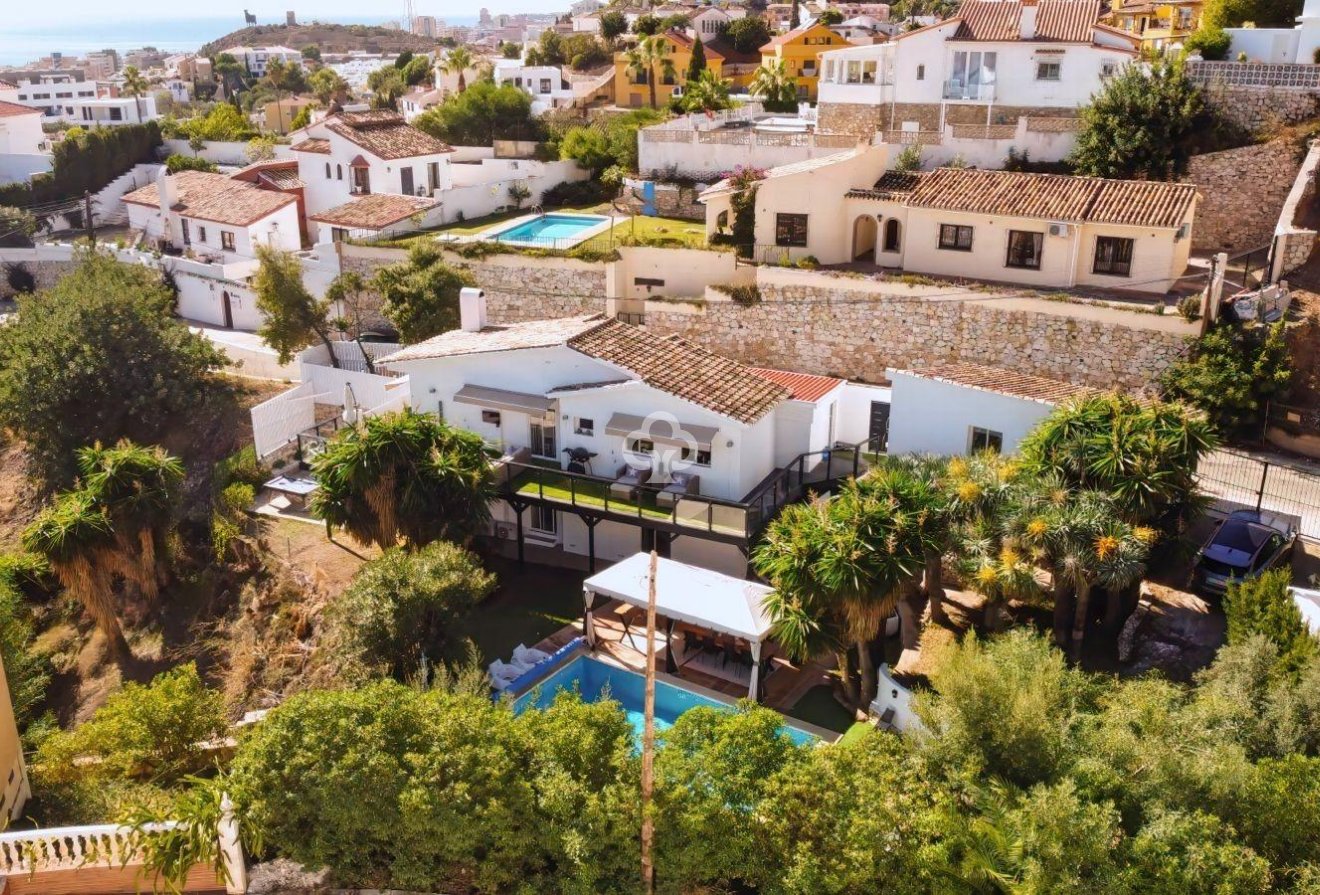 Resale - Villa -
Fuengirola - Torreblanca del Sol