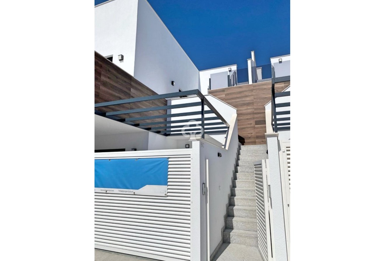 Obra nueva - Bungalow -
Pilar de la Horadada