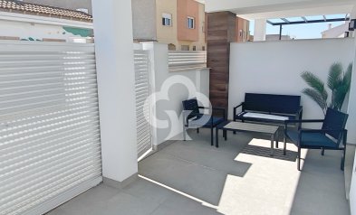 Obra nueva - Bungalow -
Pilar de la Horadada