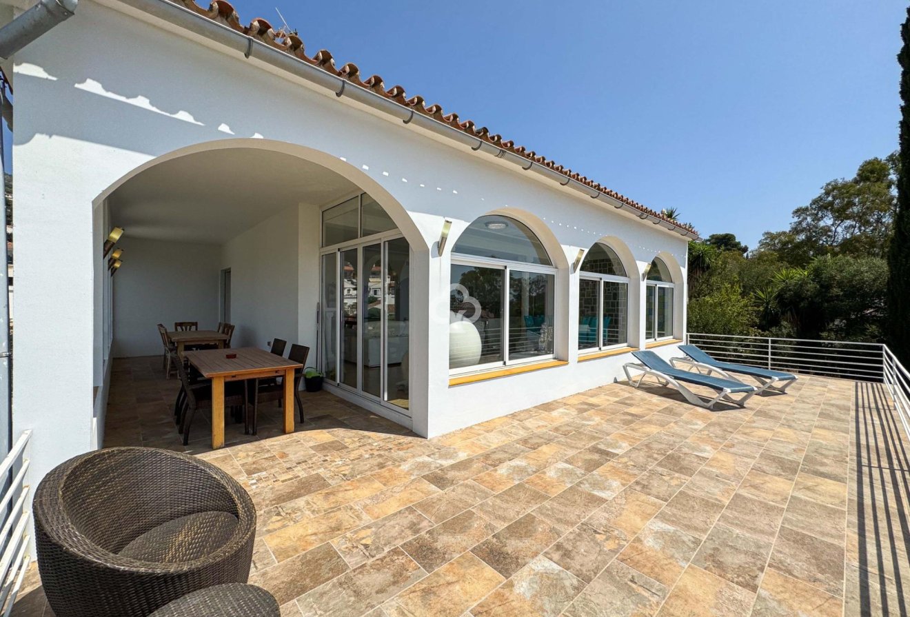 Resale - Villa -
Benalmádena - Torremuelle