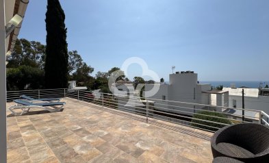 Resale - Villa -
Benalmádena - Torremuelle