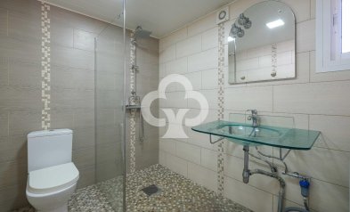 Resale - Villa -
Benalmádena - Torremuelle