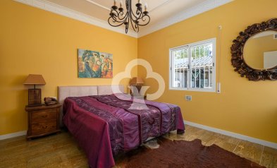 Resale - Villa -
Benalmádena - Torremuelle