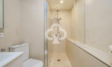 Resale - Villa -
Benalmádena - Torremuelle