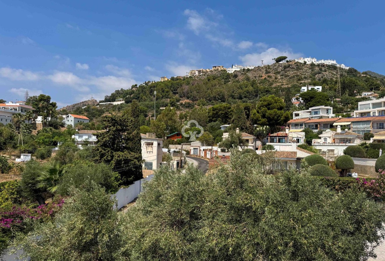 Återförsäljning - Villa -
Benalmádena - Torremuelle