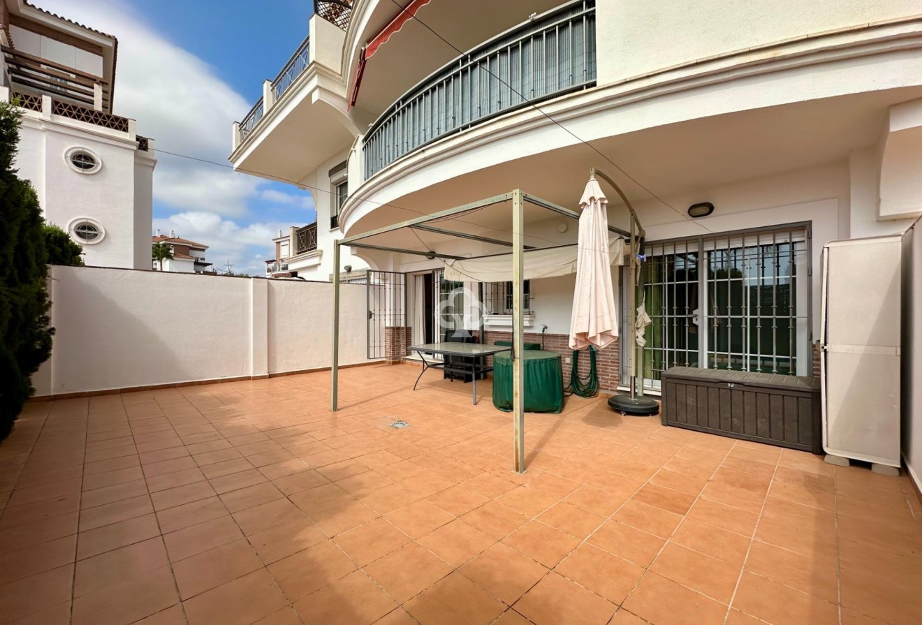 Resale - Apartament -
Mijas - El Lagarejo