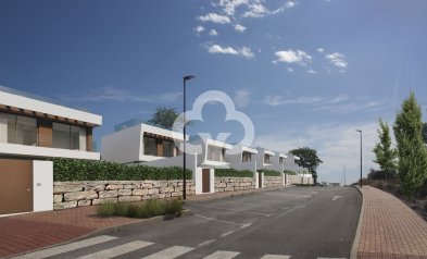 Obra nueva - Villas -
Finestrat