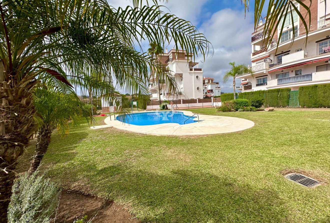 Resale - Apartament -
Mijas - El Lagarejo