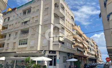 Resale - Apartment / flat -
Torrevieja - Playa del Cura