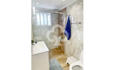 Reventa - Apartamento / piso -
Torrevieja - Playa del Cura