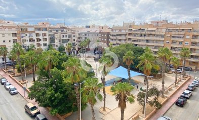 Resale - Apartment / flat -
Torrevieja - Playa del Cura