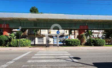 Jälleenmyynti - Huoneisto -
Fuengirola - Los Boliches