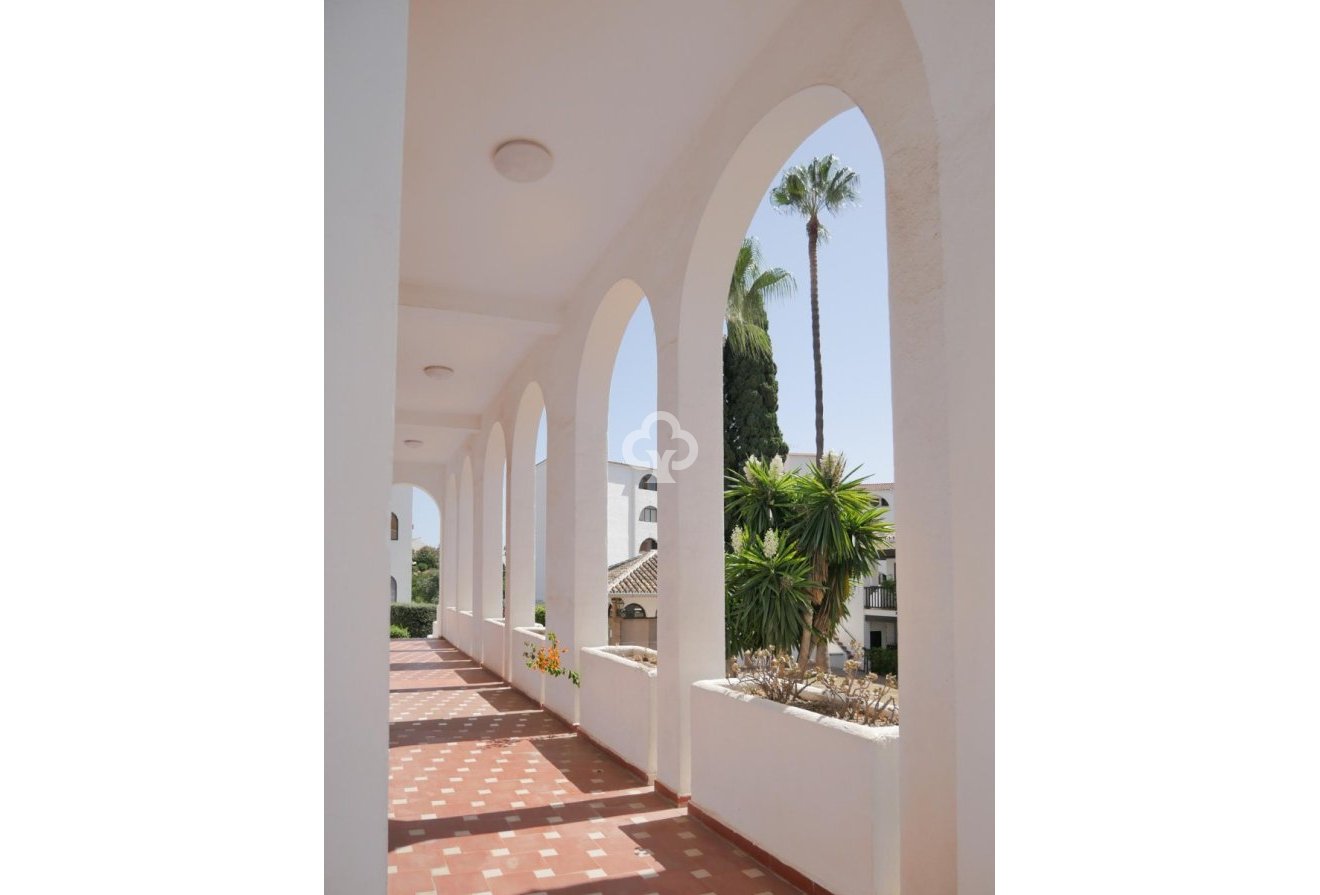 Resale - Apartament -
Fuengirola - Los Pacos