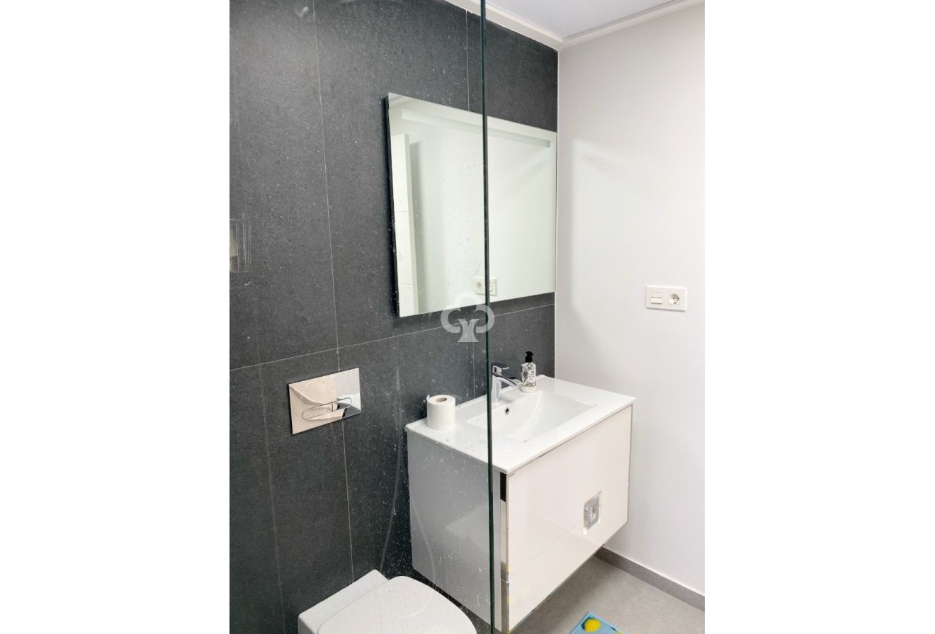 Reventa - Apartamento / piso -
Torrevieja - Nueva Torrevieja - Aguas Nuevas