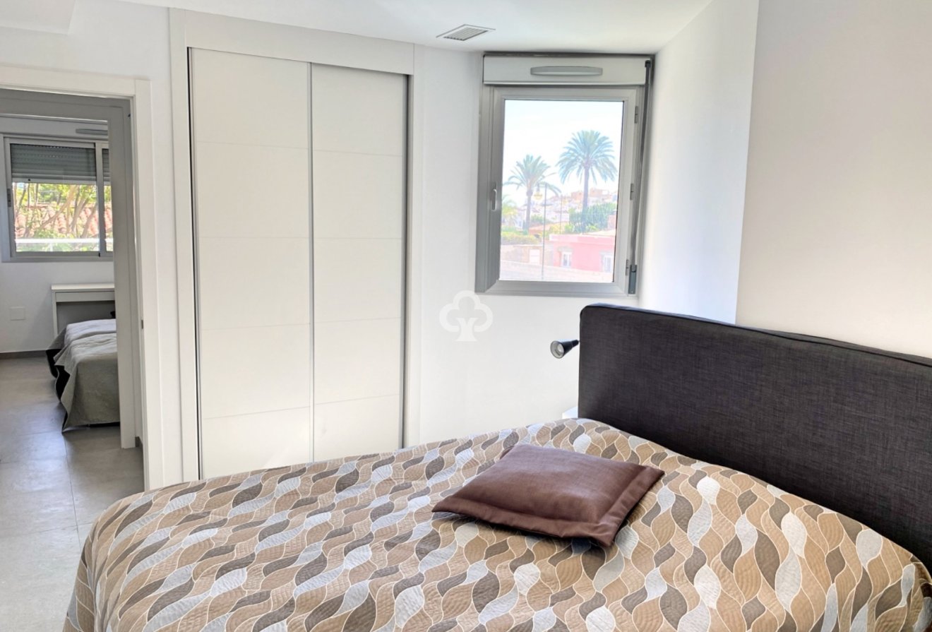 Wiederverkauf - Wohnung -
Torrevieja - Nueva Torrevieja - Aguas Nuevas