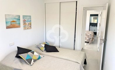 Resale - Apartment / flat -
Torrevieja - Nueva Torrevieja - Aguas Nuevas