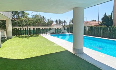 Wiederverkauf - Wohnung -
Torrevieja - Nueva Torrevieja - Aguas Nuevas