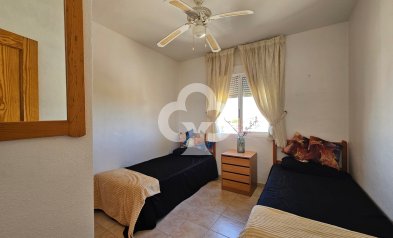 Återförsäljning - Casa Tipo Dúplex -
Orihuela Costa - Cabo roig - La Zenia