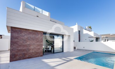 Obra nueva - Villas -
Pilar de la Horadada