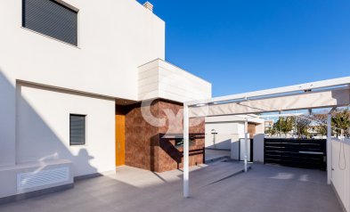 Obra nueva - Villas -
Pilar de la Horadada