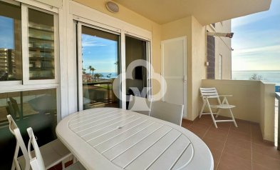 Resale - Apartament -
Fuengirola - 1ª Línea de playa